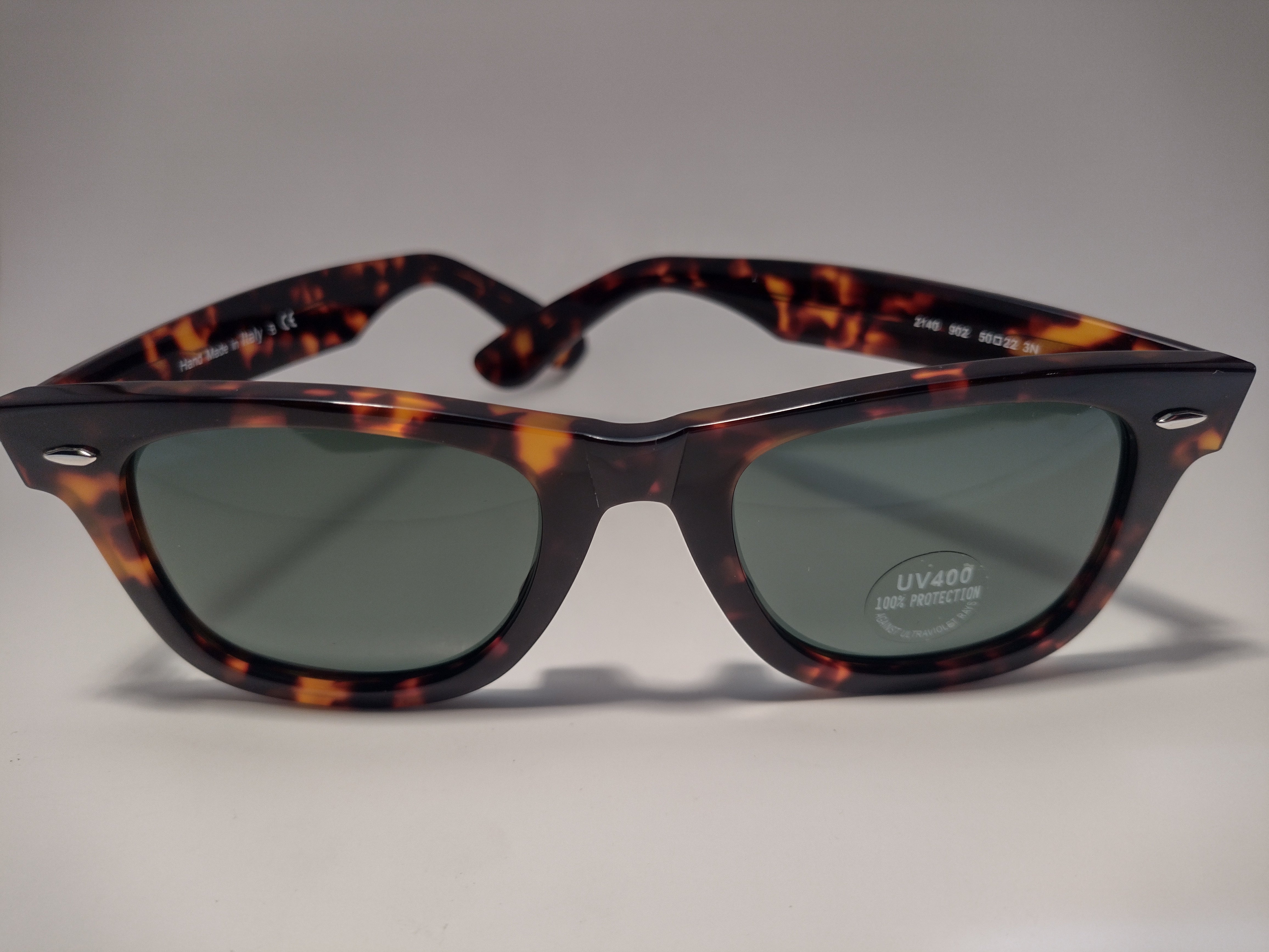 Wayfarer Tortoise Fury Color